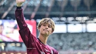 「めっちゃパパしてるやん」「汰木選手に似てる」J1神戸が汰木康也の”自宅突撃動画”を公開！ 愛猫を愛でる姿に「この動画は天才すぎる」「無料で見ていいのか…」と大絶賛