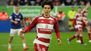 「碧だけ前髪出てる感じ好き笑」フォルトゥナ・デュッセルドルフの日本人トリオ「クリスマス仕様」に絶賛続々！「やばーい碧くん可愛すぎる」「このXmasカードが欲しい」などの声