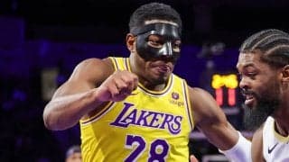 八村塁、欠場したレブロンの代役として先発出場…レイカーズはスパーズに勝利