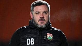 「マラドーナは健在」「不正だ」VARがない試合で“神の手”ゴールが誕生、明確なハンドが見逃される