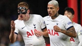 クルゼフスキ1G1Aの10人トッテナム、フォレストをシャットアウトで連勝【プレミアリーグ】