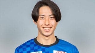 大分が育成出身ルーキーの佐藤丈晟と契約更新　「来シーズンは自分自身が結果を出し、J1へ必ず昇格」