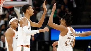 スパーズがレイカーズを下し連敗を「18」でストップ…バッセルが自己最多36得点で貢献