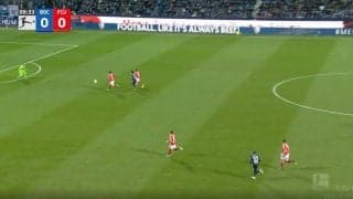 「速すぎるだろ！」「時速何キロ出てる？」ジャガー・浅野拓磨が圧倒的スピードで大爆走した瞬間　エグい加速力で前線へ激走→GKがドン引きするレベルの速さで到達