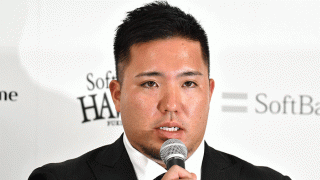 山川の入団会見に漂った緊張感　発表から2時間後…TVカメラ9台＆報道陣約70人集結