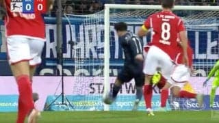 スタジアム騒然！「速すぎるだろ…」「チョコドーピング」 絶好調のジャガー・浅野拓磨が左足一閃！“強烈ダイレクトシュート”を放った瞬間　完全覚醒を予感させるフィニッシュワーク