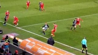 「エグいて」堂安律が“神タッチ”でプレ・アシスト記録！ブンデスリーガ年内最終戦で輝き放ち「ワンタッチうめえ」などファン興奮