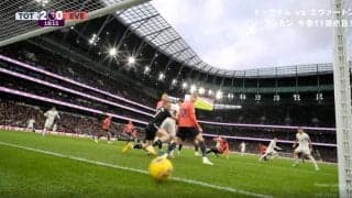 これが“アジア最強ストライカー”！「天才かよ」「冷静すぎる」 こぼれ球に超反応→ここしかないコースを狙撃した完璧ゴール　トッテナムFWソン・フンミンが高難度ショットを叩き込んだ瞬間