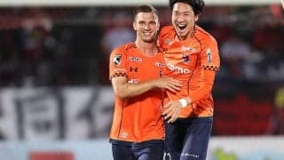 J3を戦う大宮、今夏加入の元ポーランド代表FWシュヴィルツォクが来季も残留「沢山のゴールをお見せできるように」