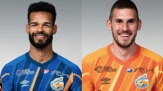 V長崎が助っ人2枚と契約更新！ ブラジル人DFヴァウド＆セルビア人GKラドティッチ