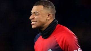 お口あんぐり！子どもたちの前でムバッペたちが偽カメラマンに扮して変装ドッキリ「素晴らしいサプライズ」「とってもかわいい」