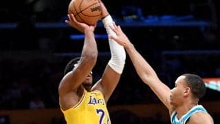 八村塁、先発出場で豪快ダンクや“3点プレー”を披露…レイカーズは快勝で2試合ぶり白星