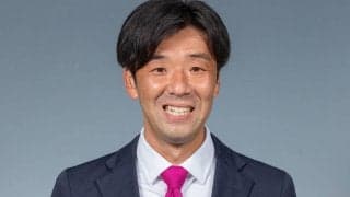 元日に日本代表とするタイ代表が今季途中から宮崎を指揮し、タイサッカーに精通する加藤光男氏をコーチに招へい「2026年W杯を目指して参ります」