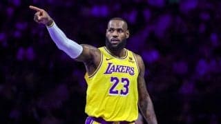 39歳を迎えたレブロン・ジェームズ…この1年間でNBAの“キング”が達成した記録とは？