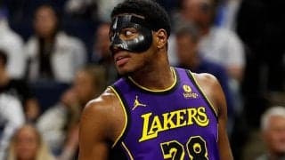 八村塁が今季5度目の先発出場も負傷交代…レイカーズは2023年ラストゲーム黒星