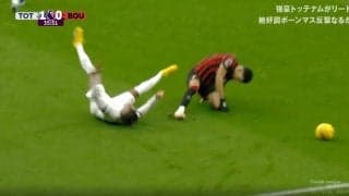 ヤバい膝の曲がり方…「これは痛い」「大丈夫か？」 鬼プレスにブチギレて“強烈タックル”を炸裂した瞬間　相手DFをふっ飛ばしたボーンマスのエースFWの鉄人ぶりがエグすぎる