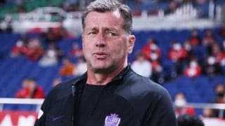 2年連続3位の広島がスキッベ監督と契約更新、新スタジアムでもチームを指揮