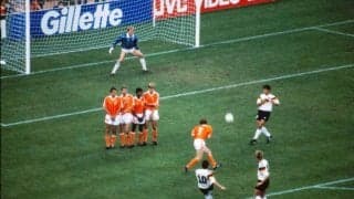 110年間変わらない「サッカー10不思議」のひとつ【誰もが知っているのに守らないルール】(1)