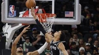 ヤニス相手に好勝負を演じたウェンバンヤマは2位／最新版ルーキーランキング