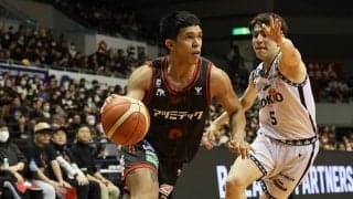 25得点のサーディ・ラベナが圧巻ダンクを披露…三遠が後半で名古屋Dを突き放し5連勝