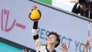 春高バレー　就実２年ぶり頂点へあと１勝！２年生のダブルエース・福村心優美&押川優衣ともに２０得点