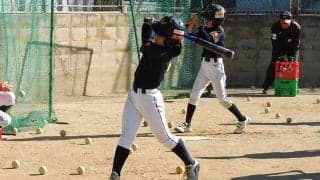 近すぎると「顔色伺ってしまう」　選手の成長の妨げに…適切な保護者との“距離感”