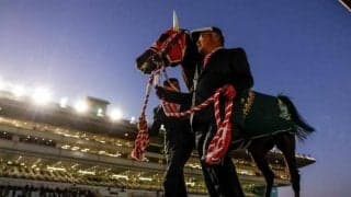 パンサラッサの引退式が行われる 関係者6名のコメント