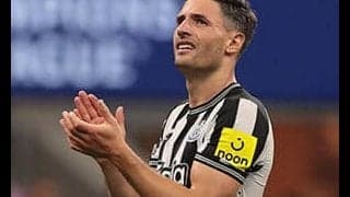 ニューカッスル、主軸DFシェアーと2025年まで契約延長