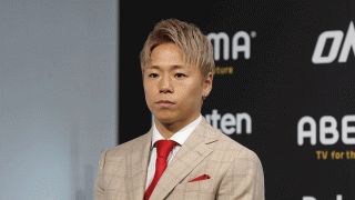 【ONE】「ベルトは絶対に僕が巻けると……」武尊、世界王者スーパーレックと初対面で“強い男のオーラ”を実感も自信