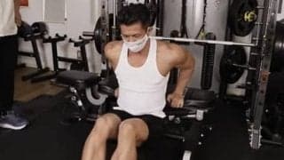 自宅で簡単！自重でできる最強の腕トレをご紹介します！