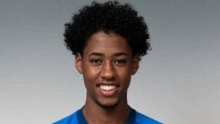 長崎がプロ1年目から13試合3ゴールのジョップ・セリンサリウと契約更新