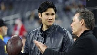 大谷翔平をしれっと見守る「アメリカのパパ」　行くところに姿あり…大忙しのオフが反響