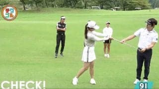 残り110ヤードのつま先上がりでラインを出しつつタテ距離を合わせる方法