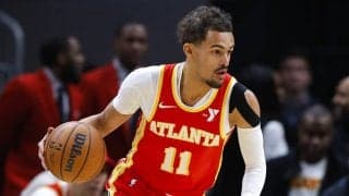 得点とアシストを量産するホークスのトレイ・ヤングがNBA史上最速で大台をクリア
