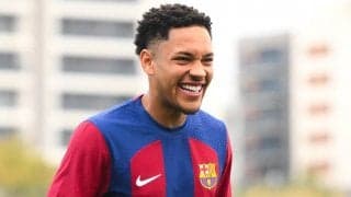 18歳の新戦力ロッキは「100％の状態」、チャビ監督が期待寄せる