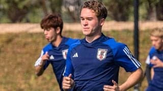 「刺激的なことがいっぱい」日本代表のトレーニングパートナーとして帯同中の神戸DF本間ジャスティンが感じた凄い選手「転がされている感じがする」