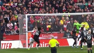 「ファウル取ってくれよ！」イングランド代表DFのズル過ぎる“嫌がらせ”プレーが物議も「出たよ十八番」「ズルいけどうまいw」ファンは賛否両論