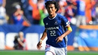 「めちゃくちゃレアでは」「すんごいレア」中澤佑二氏が名古屋のウェアを着用した姿が話題！武田修宏氏とともに名古屋のキャンプに参加「グランパスのウェア着てるの新鮮」