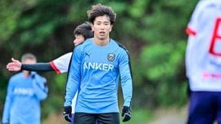 J1川崎FW山田新がJ1札幌など2チーム相手に1日で5得点！ 流れから3得点、CKとPKで1得点ずつと多彩な決定力に、「チームとしていい形を作れた」と感謝