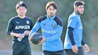 「豪華」「やばすぎ！！」J1川崎とプロ野球・日ハムの選手による「奇跡の焼肉ショット」公開される！ 沖縄キャンプ中に実現した人気店での“まさかの9ショット”