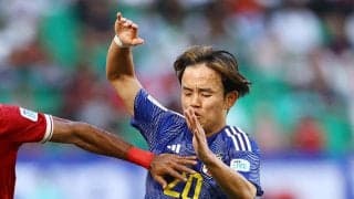 久保建英の動きから見える日本代表の構造的問題　なぜ下がってプレーに関与するのか