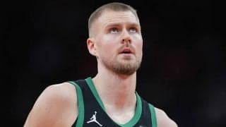 セルティックスの先発センター、ポルジンギスが左足首捻挫…負傷退場も比較的軽傷？