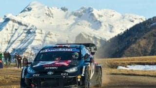 WRCモンテカルロ：トヨタのエルフィン・エバンスをチームメイトのセバスチャン・オジエが猛追