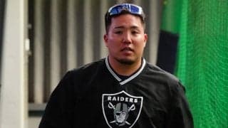 鷹・山川穂高が厳戒態勢で自主トレ公開　元日未明から練習…「最初は苦労すると」