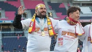 就任1年目で見事タイトル獲得、バルセロナから来たINAC神戸のジョルディ監督「勝ちたいという気持ちを見せてくれた」