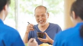 元気な人は〇〇が好き！？医師が語る長生きをする人の特徴とは