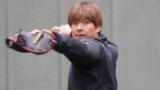 戦力外→古巣復帰で覚悟…慣れぬ握りに「気色悪い」　36歳で変わった“感覚”