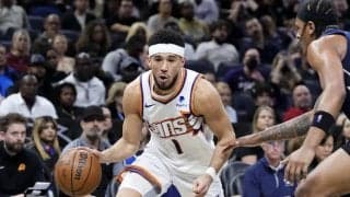 ブッカーが44得点もサンズがマジックに敗れて2連敗…渡邊雄太は2戦連続出場なし