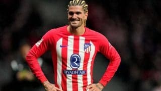 「絶対こっちの方がカッコいい」ベッカムと瓜二つの奇抜なヘアスタイルだったデ・パウル、新ヘアスタイルもベッカム風に「完璧だ」