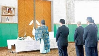 種付けの安全願う 静内種馬場で関係者ら祈願祭